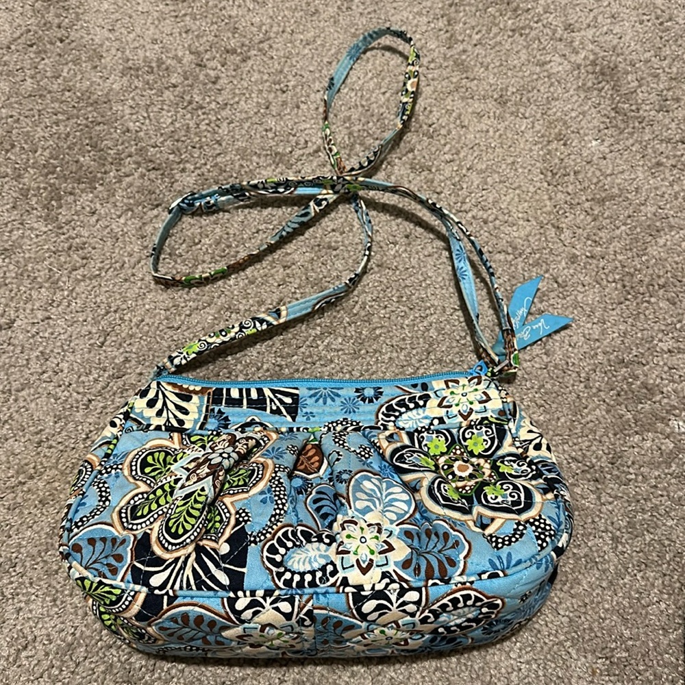 Vera Bradley cross body